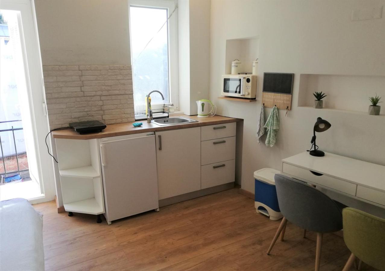 Angela Studio Apartments Zagrzeb Zewnętrze zdjęcie